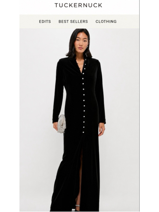 tuckernuck black velvet dress 3 Festive Dresses from Tuckernuck  Hello Adams Family